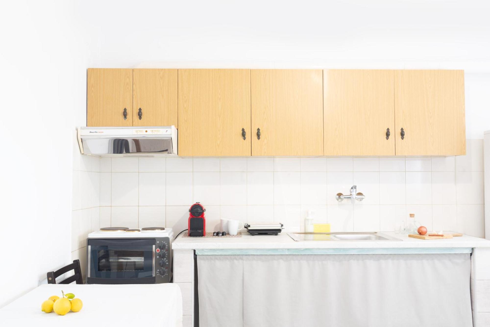 Kineta Seaside Summer Apartments エクステリア 写真
